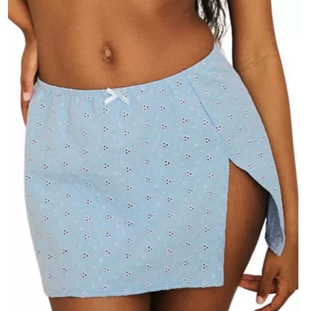 Dippin' Daisy's Baby Blue Eyelet Swim Coverup Skirt - Picture 10 of 15
